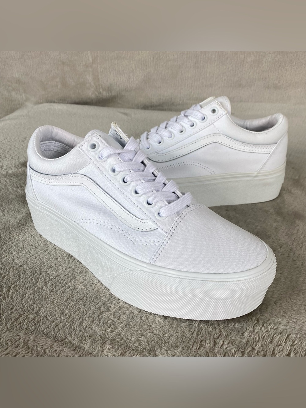 Vans Old Skool Stackform Shoes Womens Size 8 True White Canvas Platform NEW - Picture 3 of 10